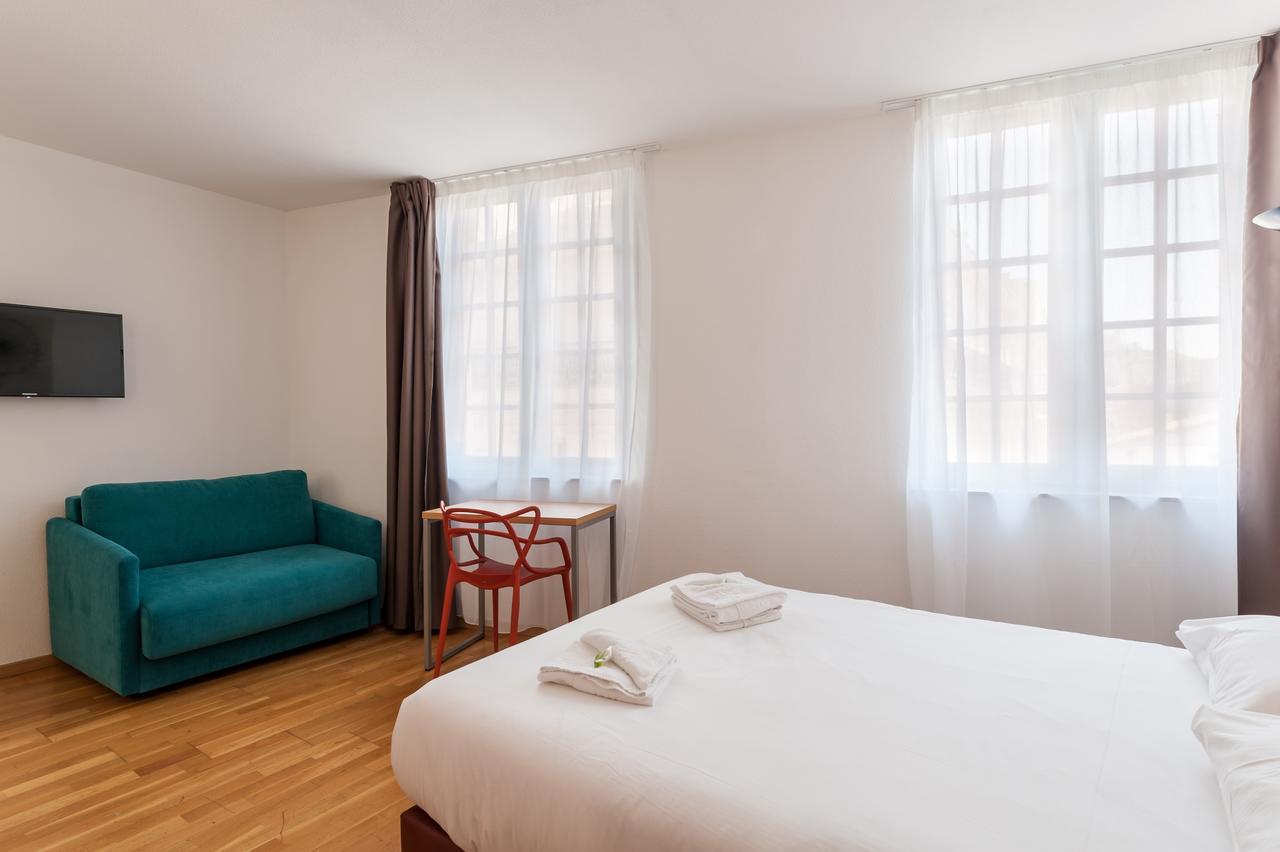 Residhotel Vieux Port Marsiglia