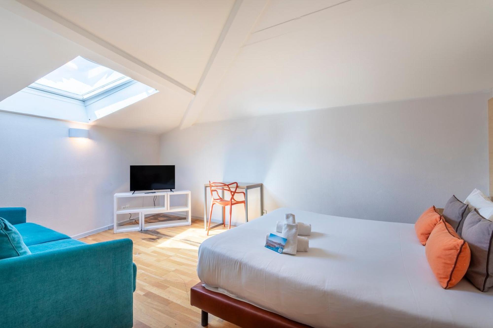 Residhotel Vieux Port 3*