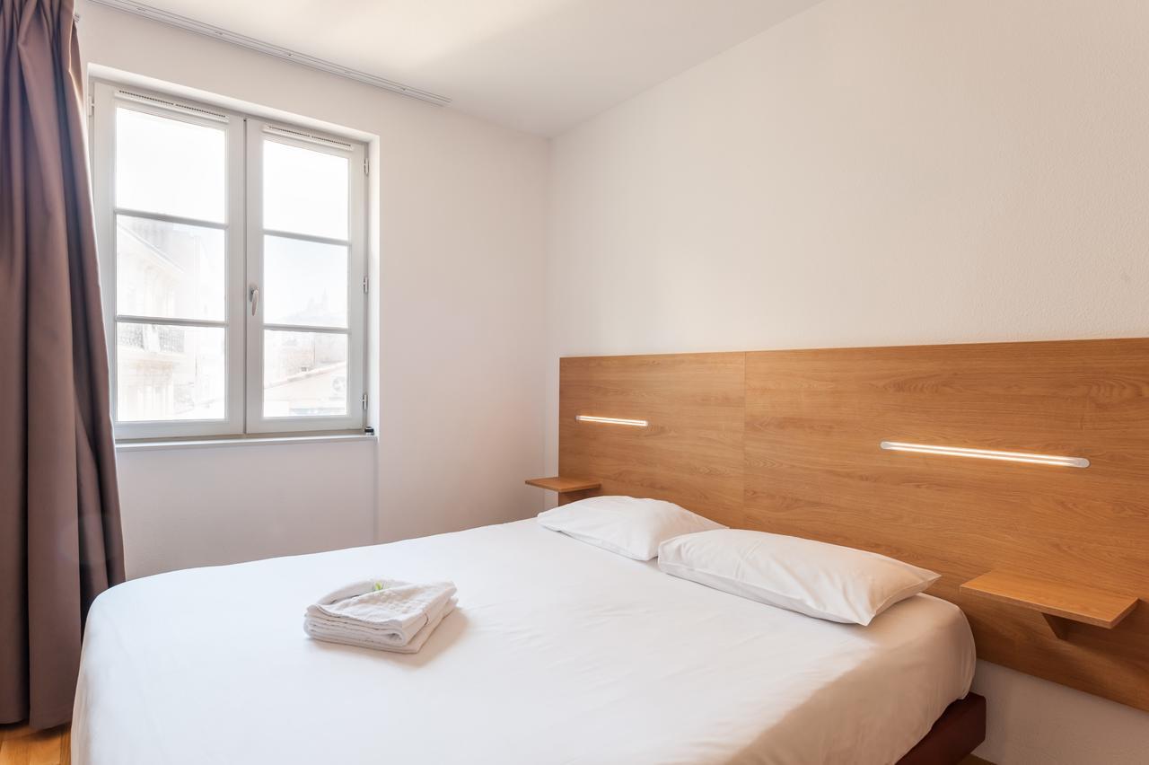 Residhotel Vieux Port Aparthotel
