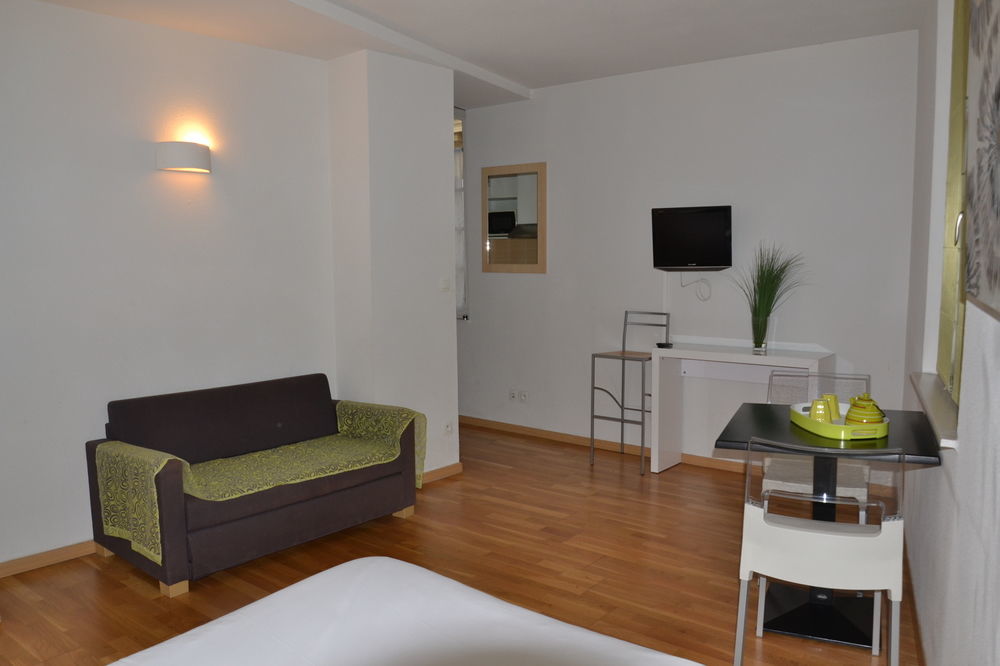 Appart hôtel Residhotel Vieux Port 3*