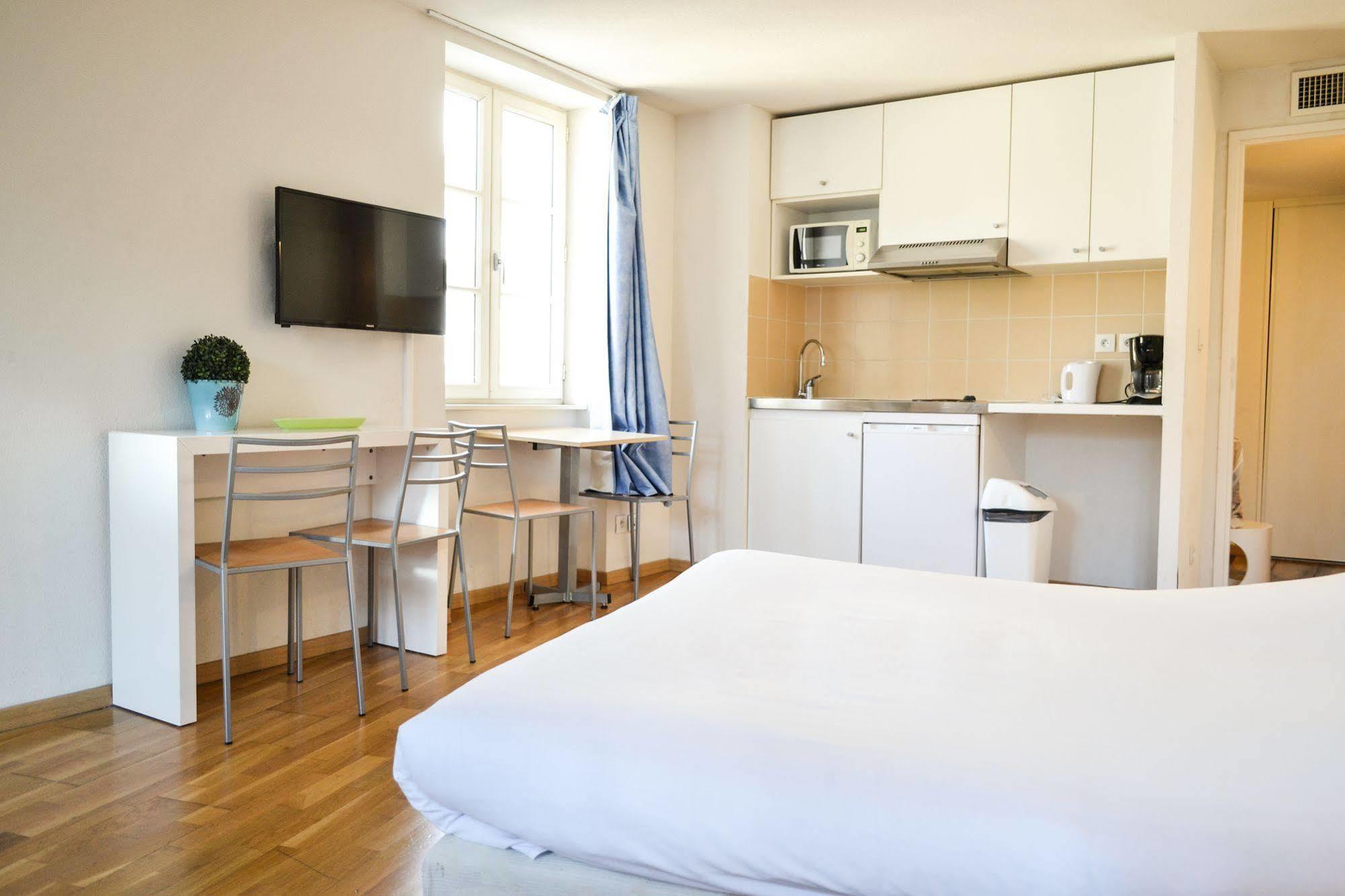 Residhotel Vieux Port Appart hôtel